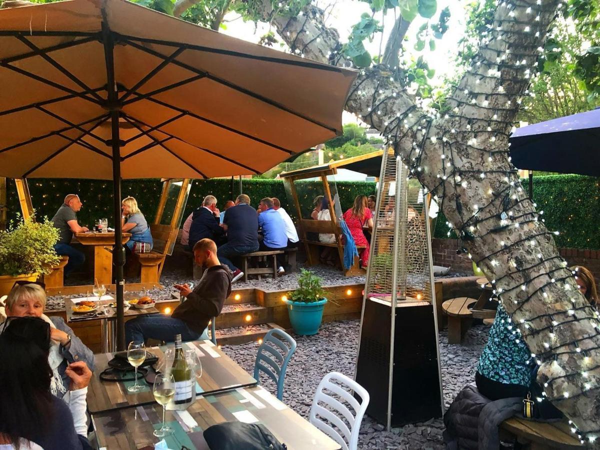 בודלי The Mug House Inn מראה חיצוני תמונה
